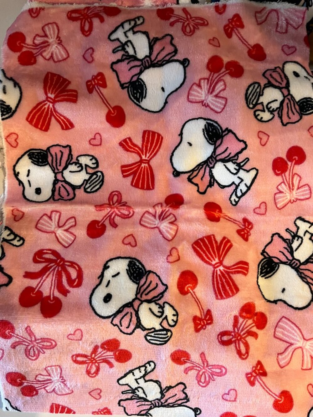 19 pc Snoopy scrap fabric - bundle 9 - Picture 2 of 15